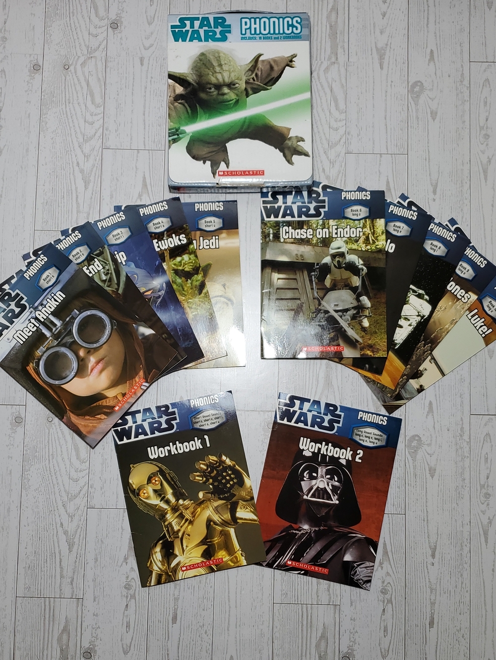 Scholastic Star Wars Phonics Books 12 Collection Box Set